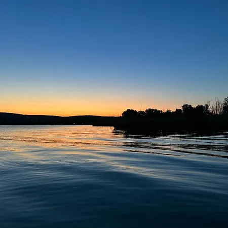 Willow Nest Apartment *